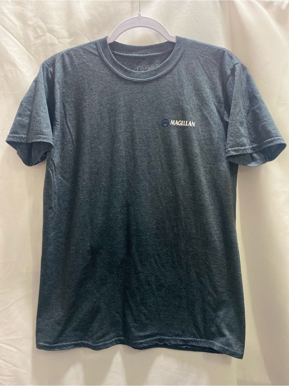 Magellan Outdoors Live To Explore Graphic Crew Neck Short Sleeve Gray Men Medium
